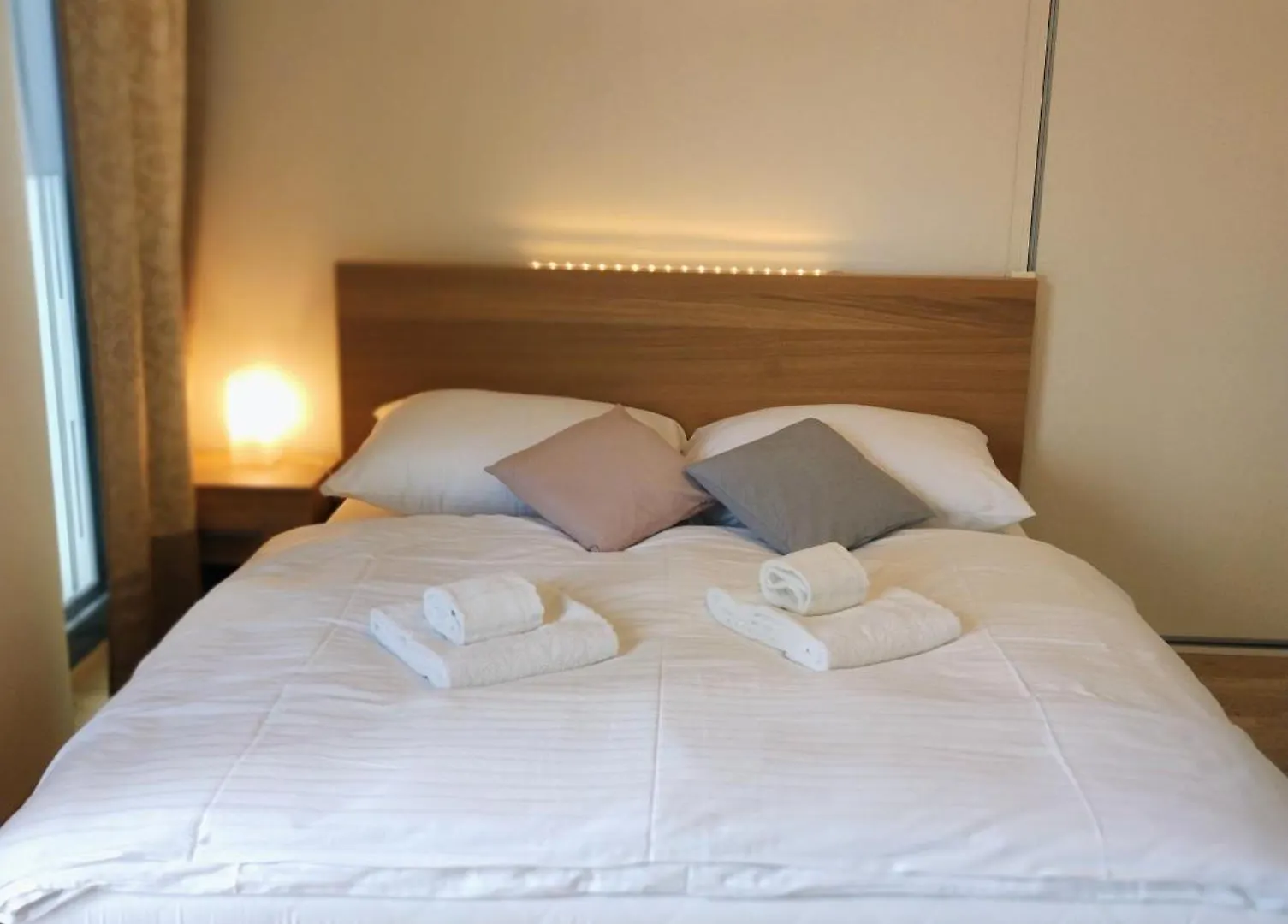 Modern Apartment With Parking Praga